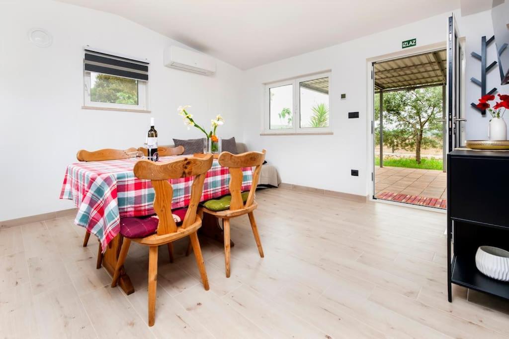 Kuca Za Odmor Toncas Villa Rovinj Exterior photo